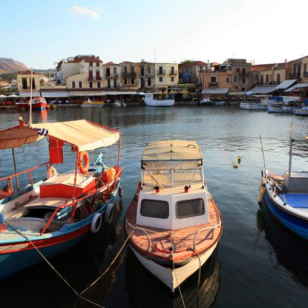 Lo charme del piccolo porto di Rethymnon