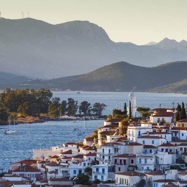 Benvenuti a Poros